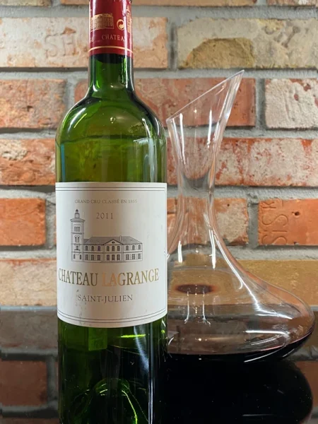 <img alt="" src="/images/c/h/a/t/e/chateaulagrangesaintjulien2011-a195f733.webp" />