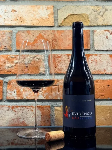 Parras 'Evidencia' Touriga Nacional Reserva (2021)